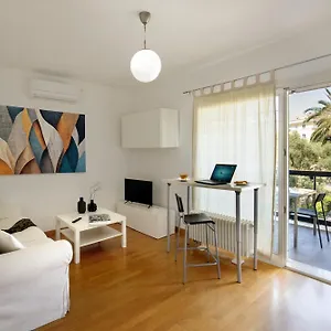 https://the-right-place-4u-roma-monteverde-al-plazzetto.it-romehotels.com